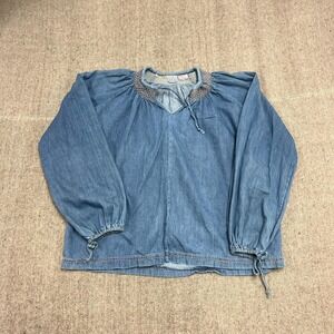 Vintage Chambray Shirt Women's Medium Blue 70s Hippie Boho Wild West